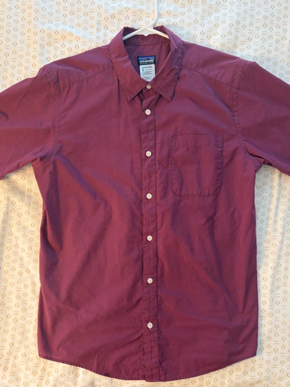Patagonia Mens 70/30 Organic Cotton Plum / Purple Shirt Medium